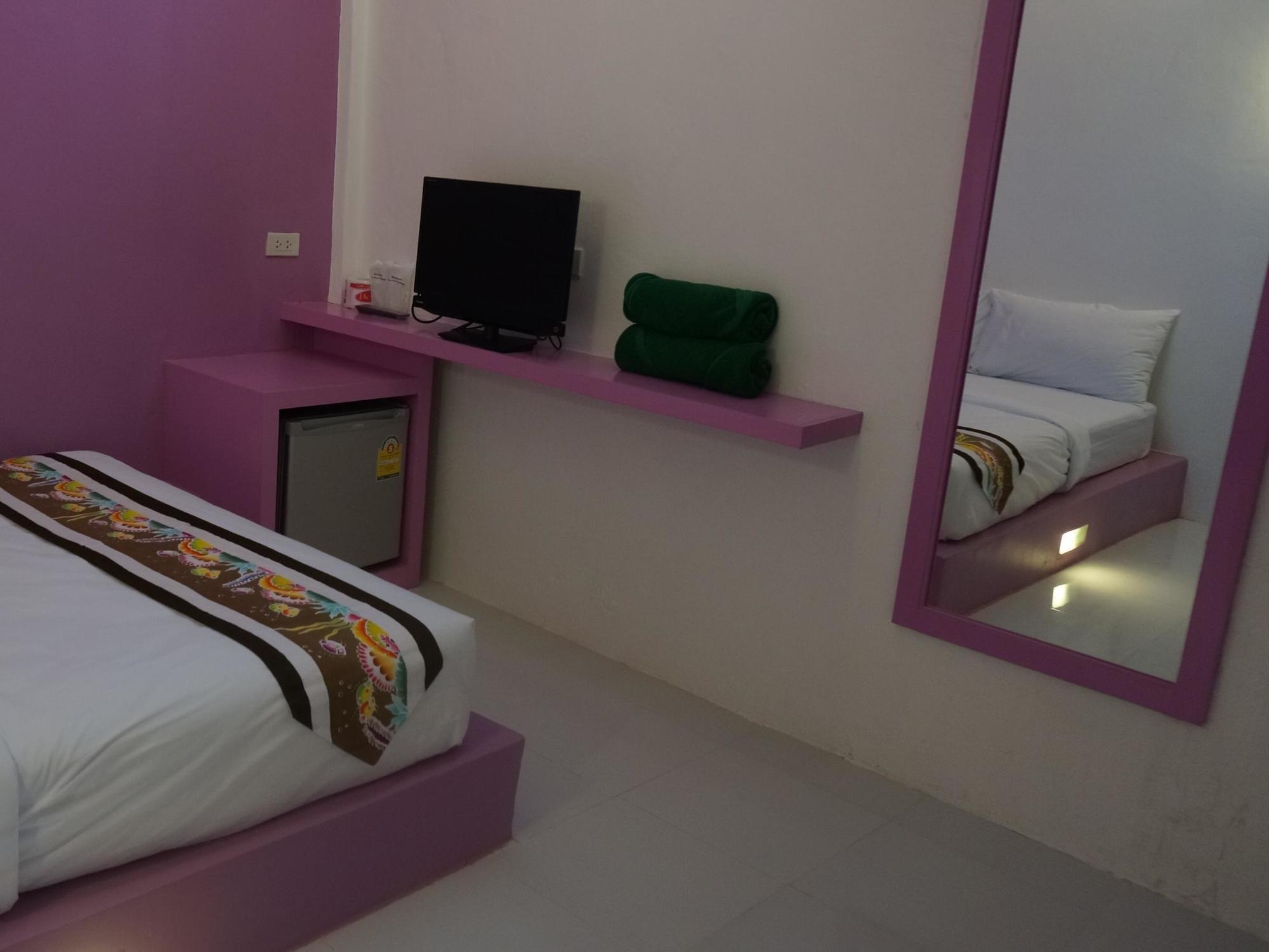 Pakgasri Guest House Ko Lanta Buitenkant foto