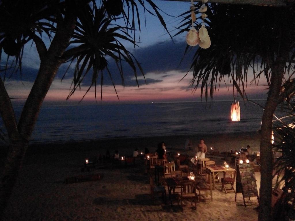 Pakgasri Guest House Ko Lanta Buitenkant foto